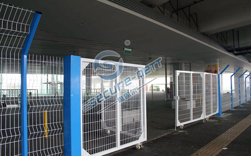 Wire Mesh Fence Gate